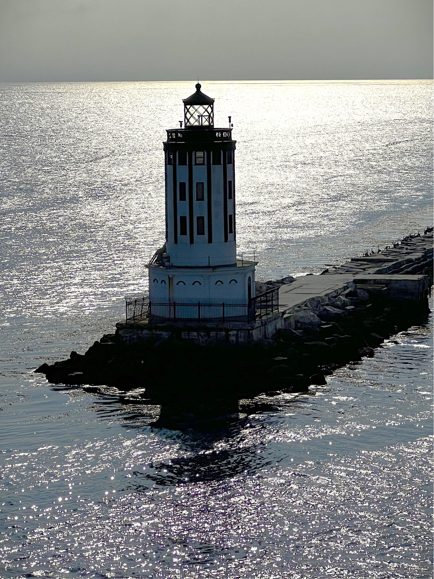 Lighthouse at Breakwater (8612)